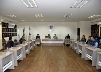 Bomberos reciben aumento salarial del 10 por ciento