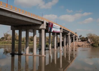 Puente en Río Sinaloa es inaugurado