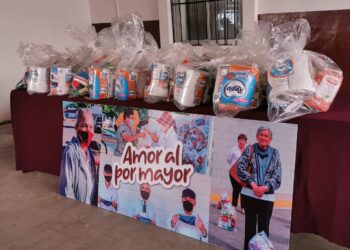 DIF Ahome da continuidad con la entrega de apoyos alimenticios a adultos mayores