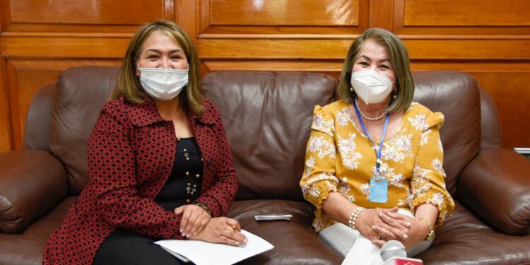 Socorrito Calderón resalta trabajo de la Dirección de Ingresos.