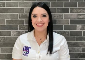 Elizabeth Chia se registra como candidata común PAS-MORENA a la diputación por el distrito 04