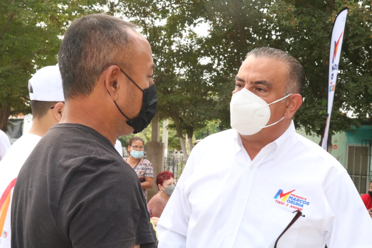 Candidatos Gerardo Vargas y Rubén Rocha Moya comparten rueda de prensa