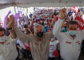 Encuestas presentan en primer lugar a la alianza MORENA-PAS en preferencias electorales