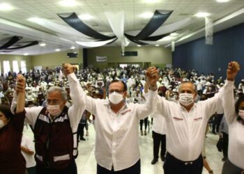 *“PROMOVER EL VOTO CRUZADO TRAICIONA A MORENA”: RUBÉN ROCHA MOYA*
