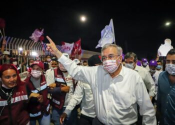 Rubén Rocha gana el segundo debate con la mejor propuesta: la lucha contra la corrupción.