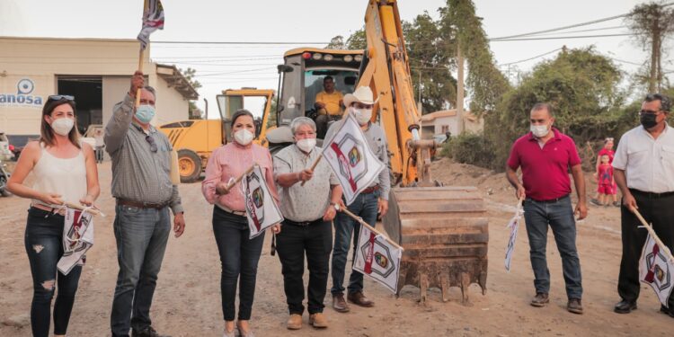 Invierten 7.4 MDP en pavimento de la Calle Granadas en la colonia Jardines del Sol