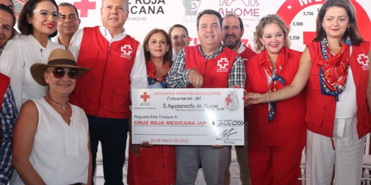 Recaba Cruz Roja Los Mochis poco más de 1.5 mdp en menos de una hora durante el inicio de la colecta anual.