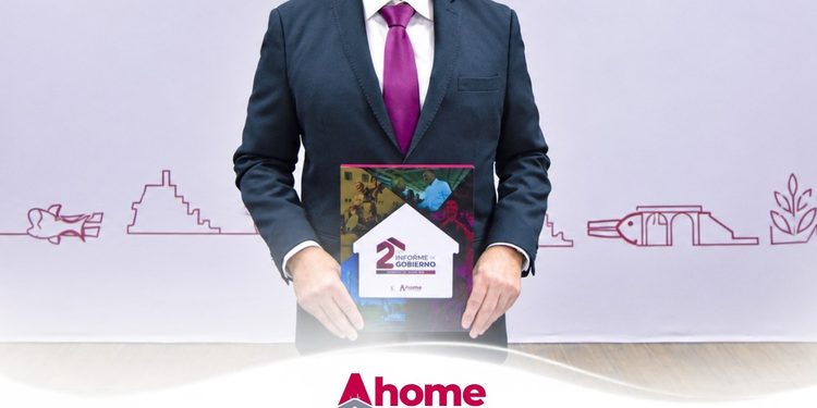 Antonio Menéndez entrega 2do. Informe al Cabildo Ahomense.